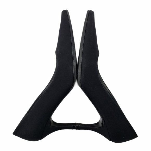 Vtg Stuart Weitzman 6 W Pointed Toe Fabric Pumps - Picture 4 of 9